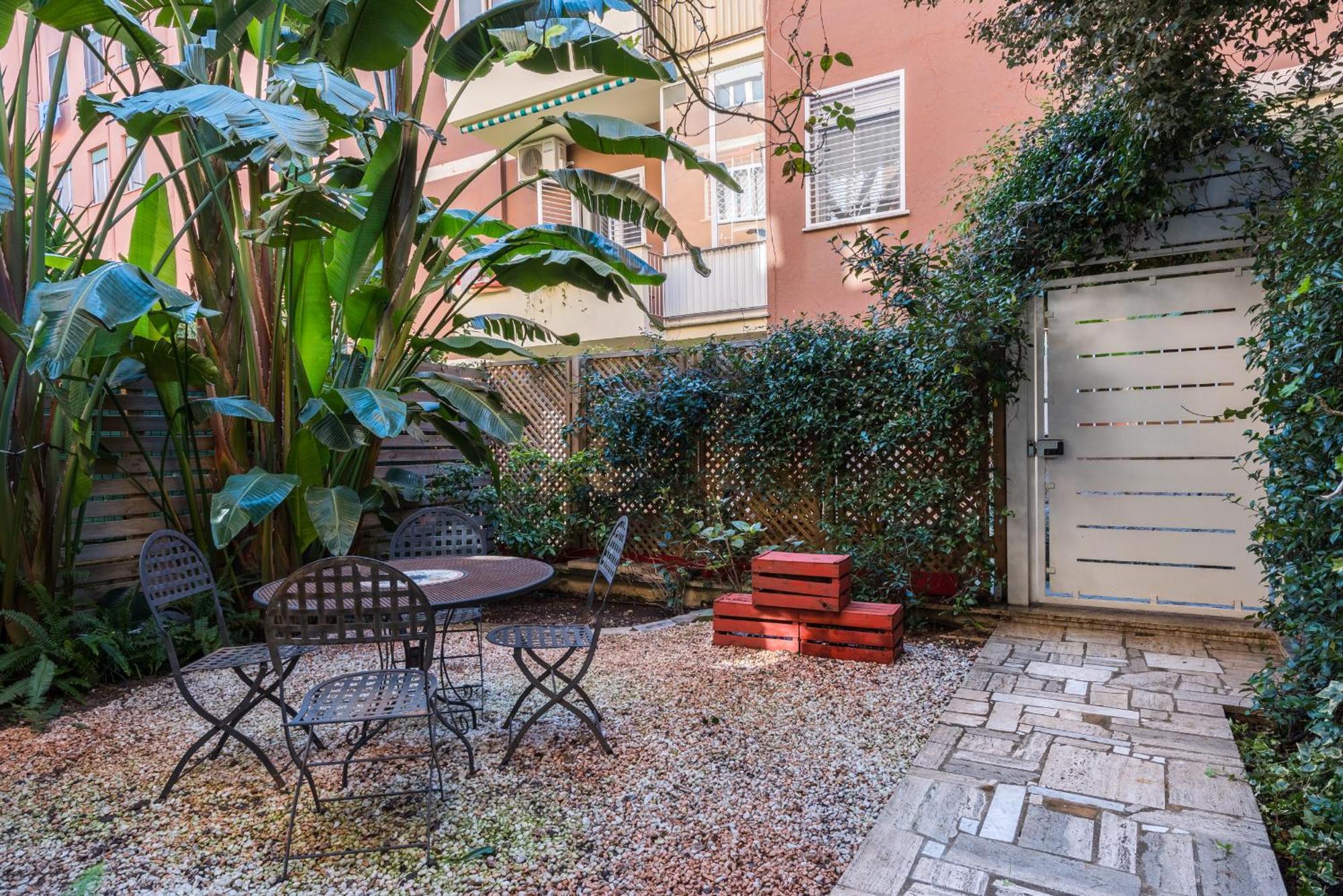 Vaticano 15 Min - Flat Con Giardino, Wi-fi & Netflix Rom